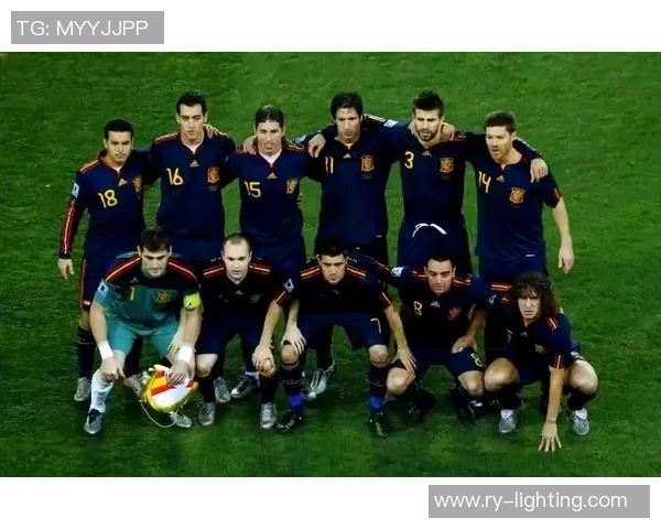 西班牙足球明星的辉煌历程与传奇人物盘点 西班牙足球明星的辉煌历程与传奇人物盘点