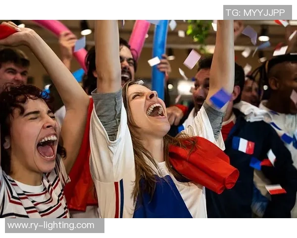 足球明星酒吧冲突视频曝光引发热议球迷关注事件背后真相 足球明星酒吧冲突视频曝光引发热议球迷关注事件背后真相